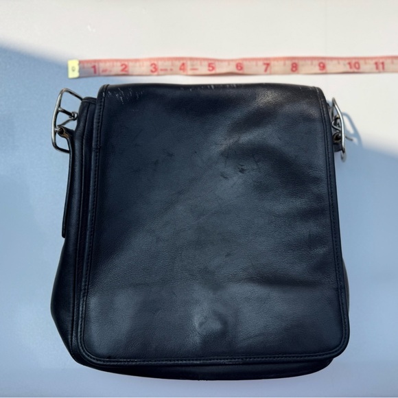 Coach Vintage Messenger Bag Black Leather Signature Lining Style 9335 (No Strap) - Picture 3 of 9